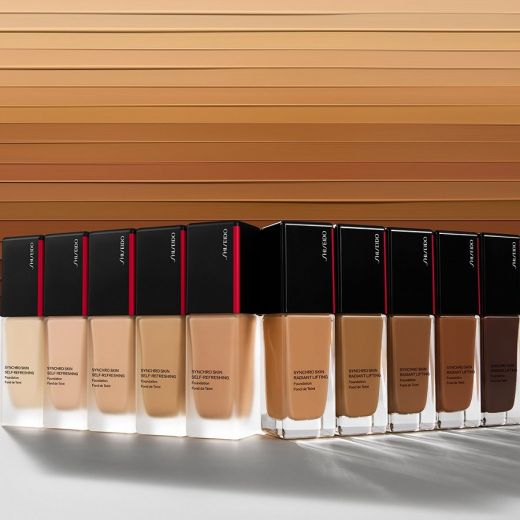SHISEIDO Synchro Skin Radiant Lifting Foundation