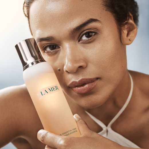 LA MER The Essential Tonic