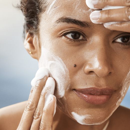 LA MER The Essence Foaming Cleanser
