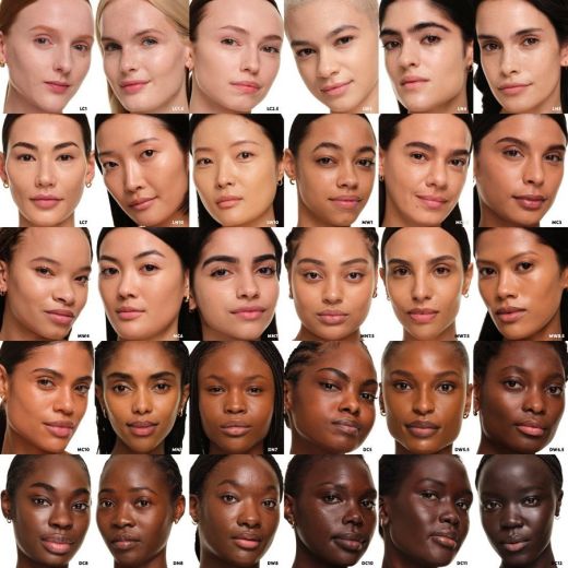YVES SAINT LAURENT Skin Affair Soft Glow Cushion Foundation