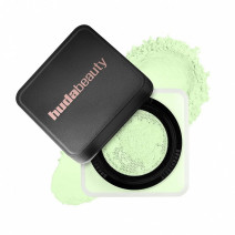 HUDA BEAUTY  Easy Bake Loose Powder 
