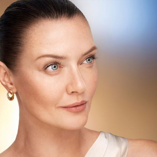 ESTEE LAUDER Revitalizing Supreme+Sculpting Serum