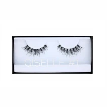 HUDA BEAUTY  Classic Lash Giselle #1