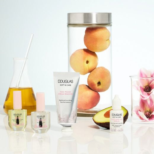 DOUGLAS COLLECTION MAKE - UP Nail and Cuticle Oil