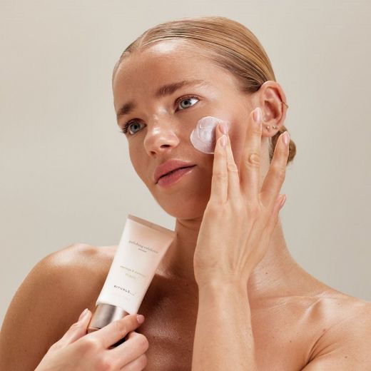 RITUALS The Ritual Of Namaste Polishing Exfoliator