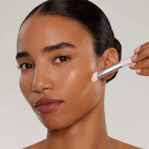 KYLIE COSMETICS Natural Blur Brightening Powder
