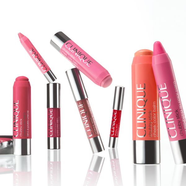 Uued kreemjate pulktoodete toonid huultele, põskedele ja näole – 4 koostist. Lihtne peale kanda. Peeglit pole vaja.