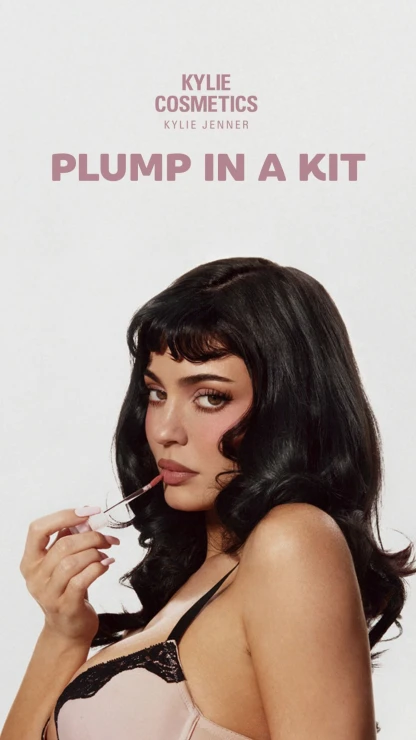 KYLIE COSMETICS Plumping Matte Lip Kit
