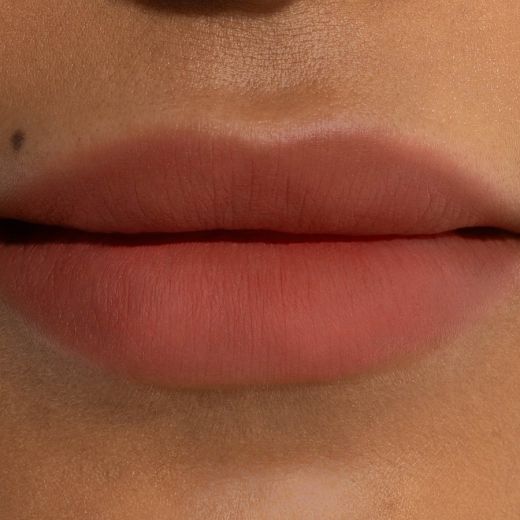 YVES SAINT LAURENT Lovenude Lip Blusher 