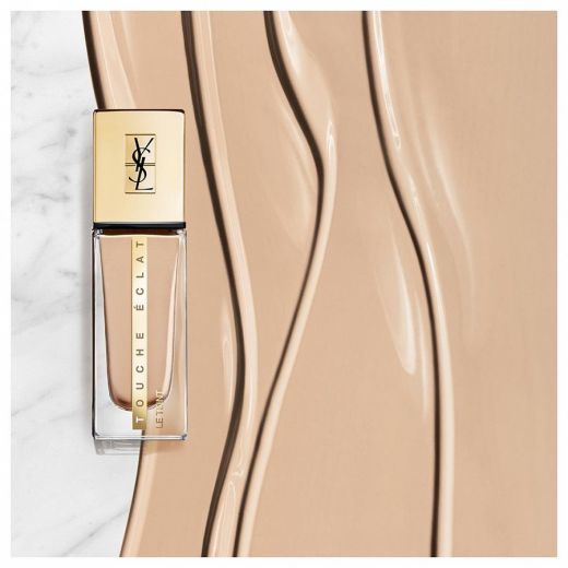 YVES SAINT LAURENT Touche Eclat le Teint Foundation
