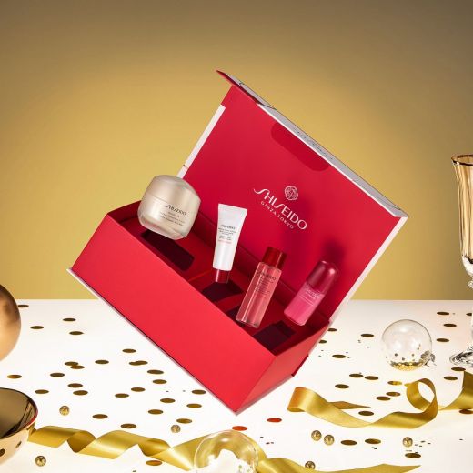 SHISEIDO Benefiance Holiday Kit 