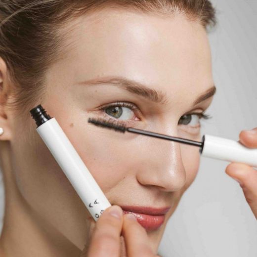 UOGA UOGA Natural Volumising Mascara