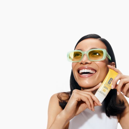 CLINIQUE UV Solutions Hydrating Sunscreen SPF 50