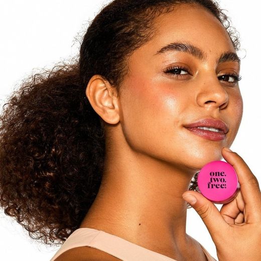 ONE.TWO.FREE! Creamy Highlighting Balm