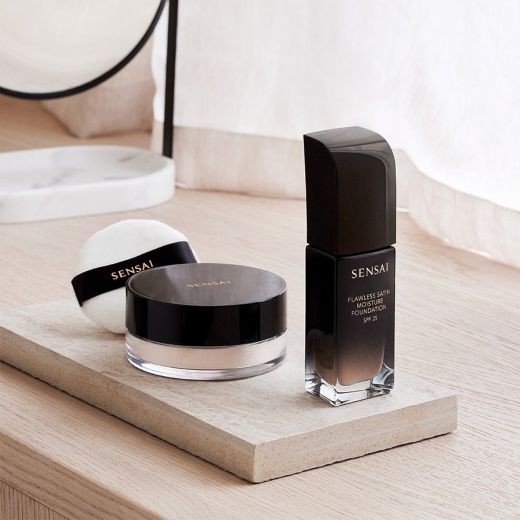 SENSAI Translucent Loose Powder