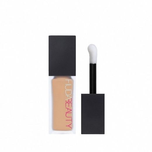 Huda Beauty FauxFilter Luminous Matte Concealer Cotton  Sugar Biscuit 3.5N