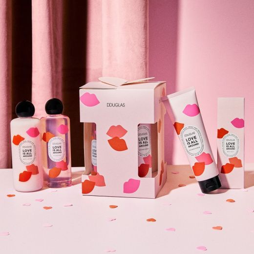 DOUGLAS COLLECTION SEASONAL LOVE IS ALL AROUND Gift Set 