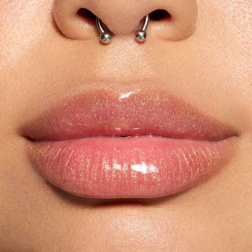 MAC Metamorphosis Lipglass Blow Plumping Oil