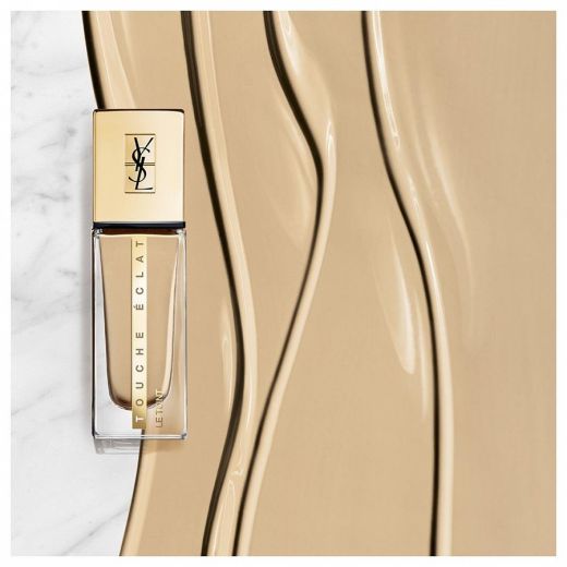 YVES SAINT LAURENT Touche Eclat le Teint Foundation
