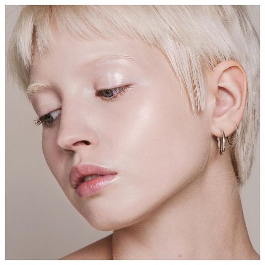 MADARA Skin Equal Soft Glow Foundation SPF 15