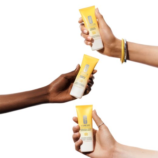CLINIQUE UV Solutions Hydrating Sunscreen SPF 50