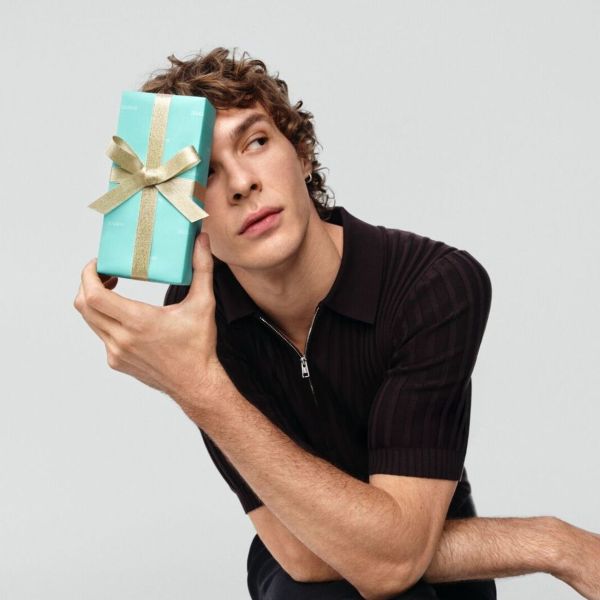 Näita mehele, kes on sinu südame võitnud, kui palju sa temast hoolid ja muuda tema päev rõõmsaks! 