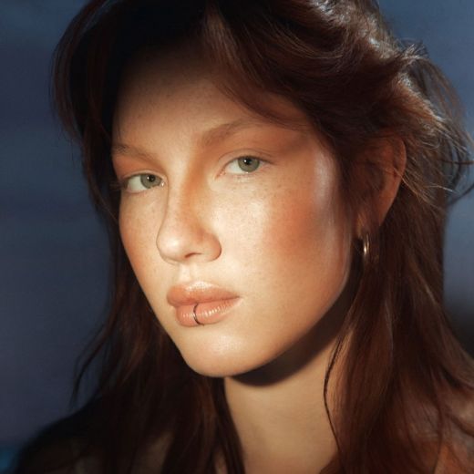 MADARA Midsummer Soft Silk Mineral Bronzer