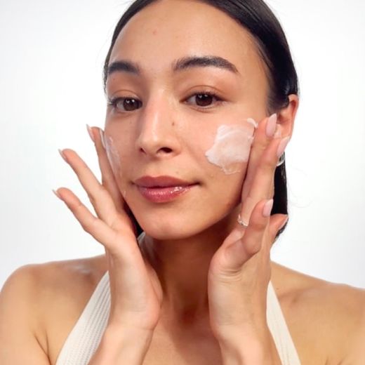 CLINIQUE Daily Calm™ Gentle Cream Cleanser