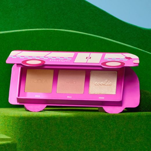 BENEFIT COSMETICS Beauty Bus Stop - Cheek Glow Trio Chistmas Beauty Palette 