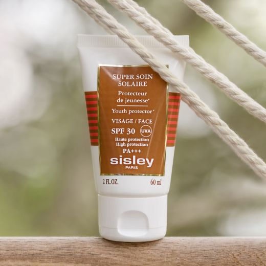 Sisley Super Soin Solaire Visage SPF30