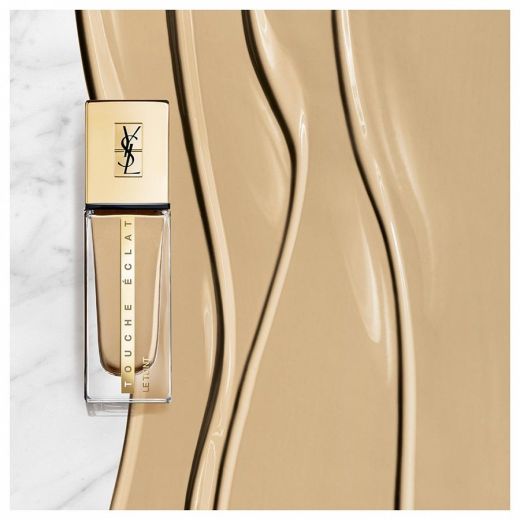 YVES SAINT LAURENT Touche Eclat le Teint Foundation
