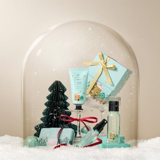 DOUGLAS COLLECTION Seasonal Winter Wonder Shower Cracker 