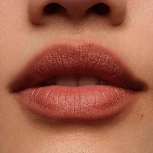 ABOUT FACE Blurred Matte Lip Plumper