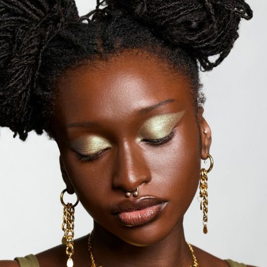 ABOUT FACE Holographic Shadowstick