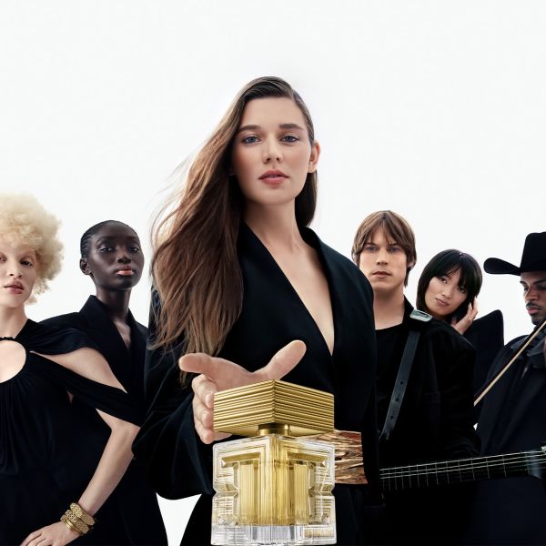 Avastage uus luksuslik puuvilja- ja lillelõhn Destin de Balmain.