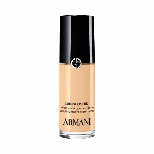 ARMANI BEAUTY Luminous Silk Liquid Foundation 