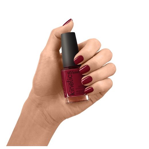 Kinetics SolarGel Professional Nail Polish   (Nagu laka ar želejlakas izskatu)