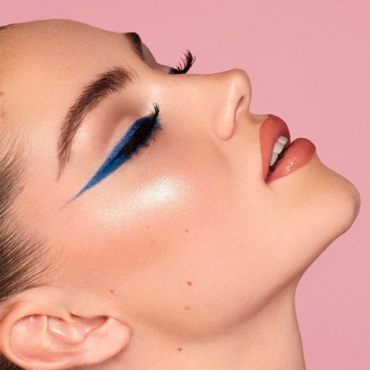 KYLIE COSMETICS Kylighter Illuminating Powder