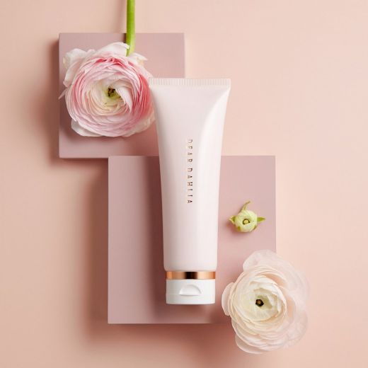 DEAR DAHLIA Heavenly Facial Cleanser