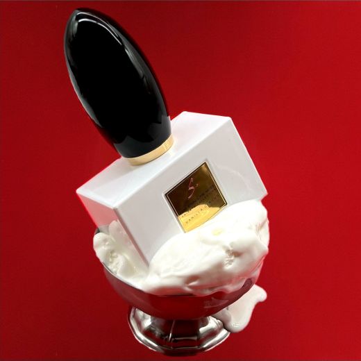 ESSE STRIKES THE NOTES Vanilla Circus 100 ml