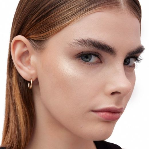 YVES SAINT LAURENT All Hours Hyper Luminize  02 HYPNOTIC HONEY