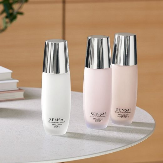 SENSAI Cellular Performance Emulsion I (Light)