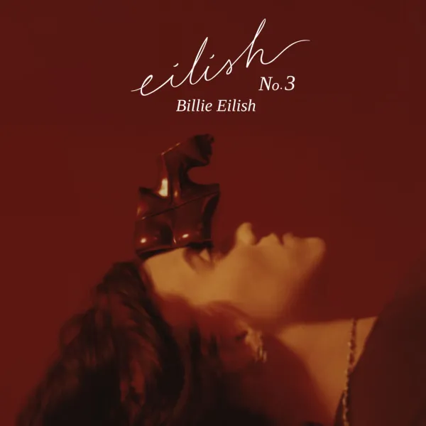 Billie Eilish Eilish No. 3 skulpturaalse kujuga parfüümipudel tumepunasel taustal.